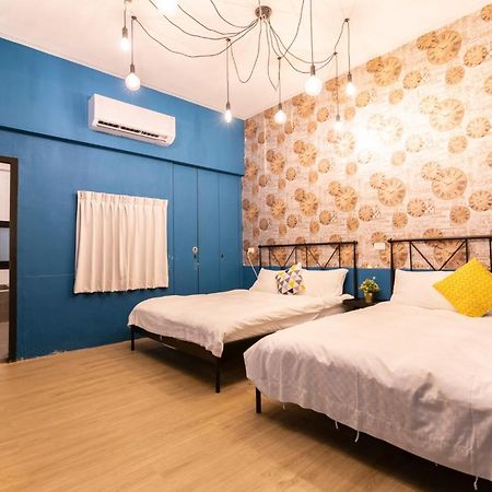 Отель Tainan Little Day Экстерьер фото